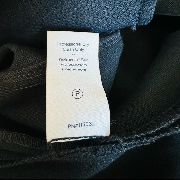 NWT Cinq a Sept Slit Pants Black Mina Stretch Zipper Side Cropped Size 2 $325 - Picture 13 of 15